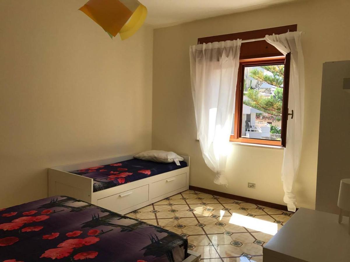 Amorosita Diamante Bagian luar foto